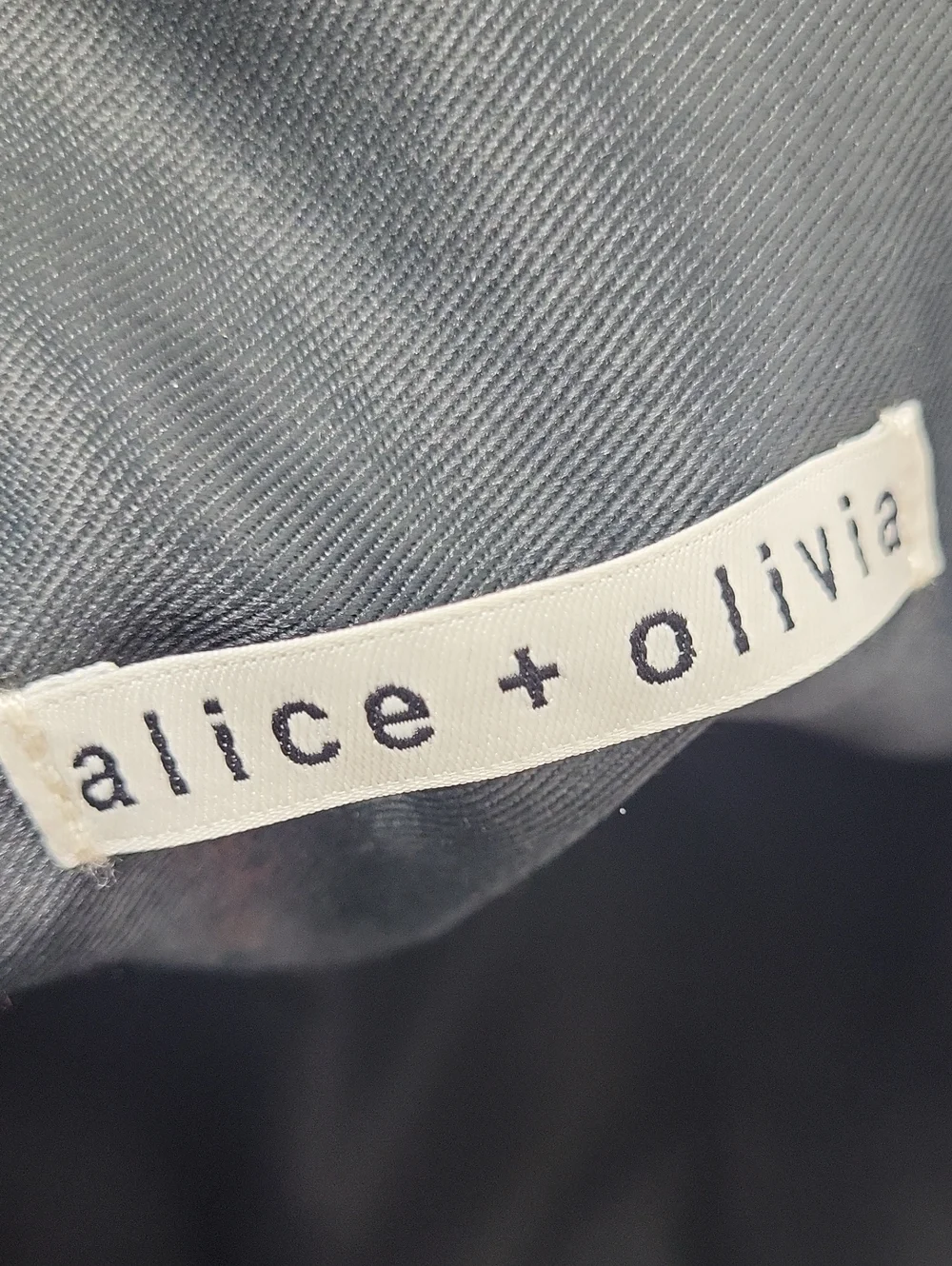 Alice + Olivia spacious black